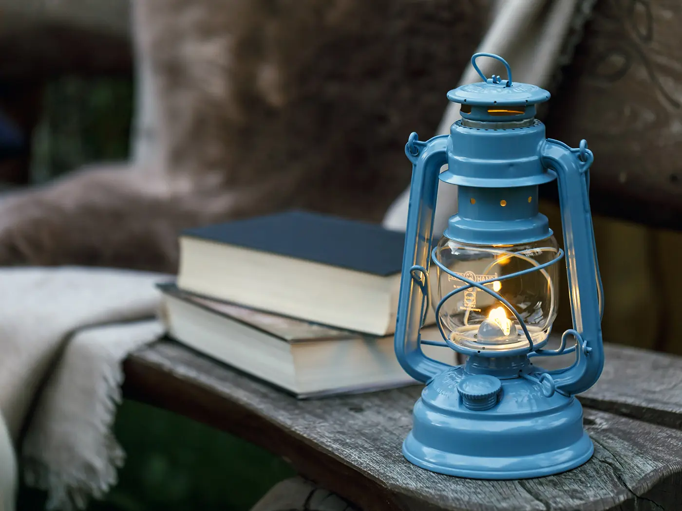 Feuerhand Stormlantaarn Pastel blauw - Afbeelding 3
